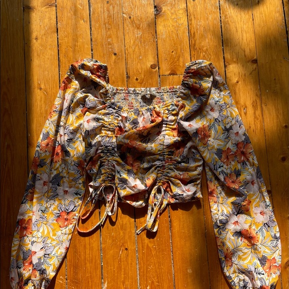 Square neck top - Picture 2 of 3